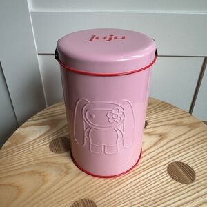 CJ HENDRY × PHILLIPS AUCTION First Edition